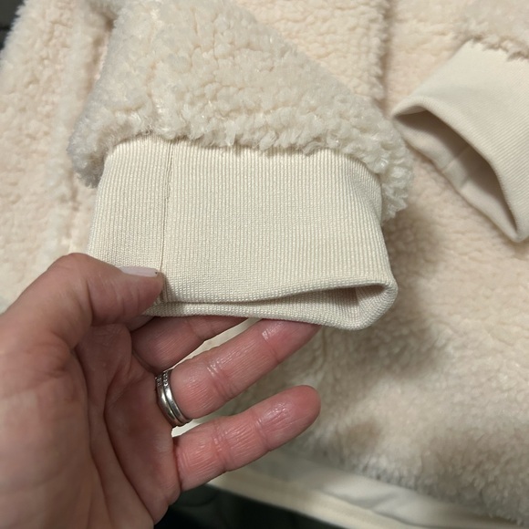 NWOT Beyond Yoga”Take flight”pullover removed tags never worn! Cozy warm FLEECE - Picture 11 of 12